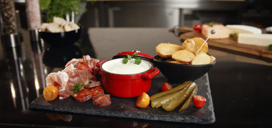 Fondue cheesy