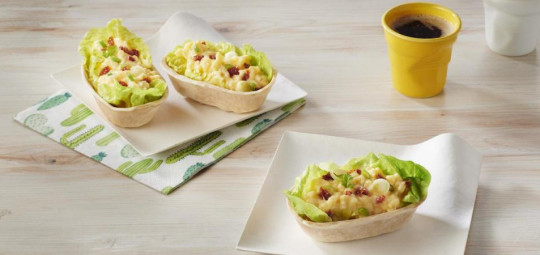 Mini tortillas cup aux oeufs brouillés