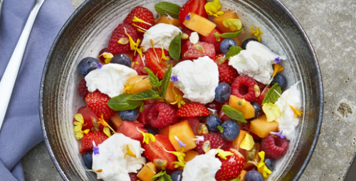 Salade d’été fruits et mozzarella