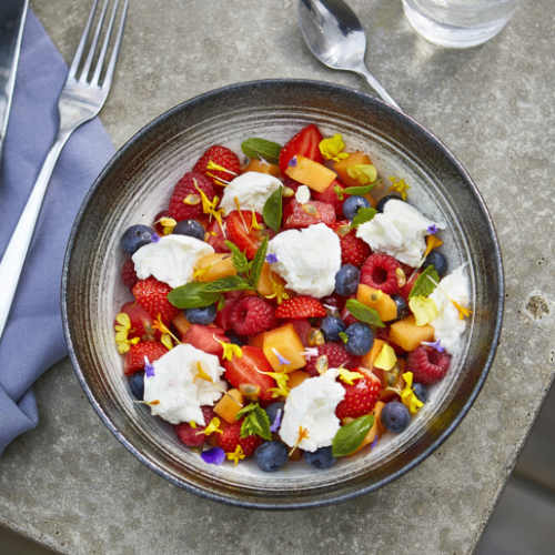 Salade d’été fruits et mozzarella